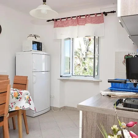 Apartment Anamarija Ii